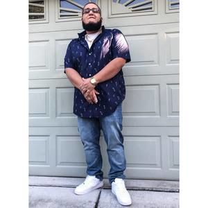 Meet your Posher, Adrian